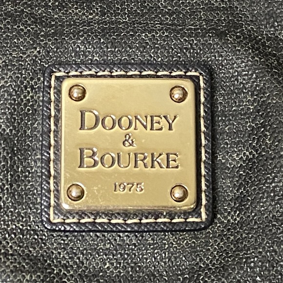 Dooney & Bourke Tote Shoulder Bag Black Old Money Minimalist Timeless Classic - Picture 5 of 16